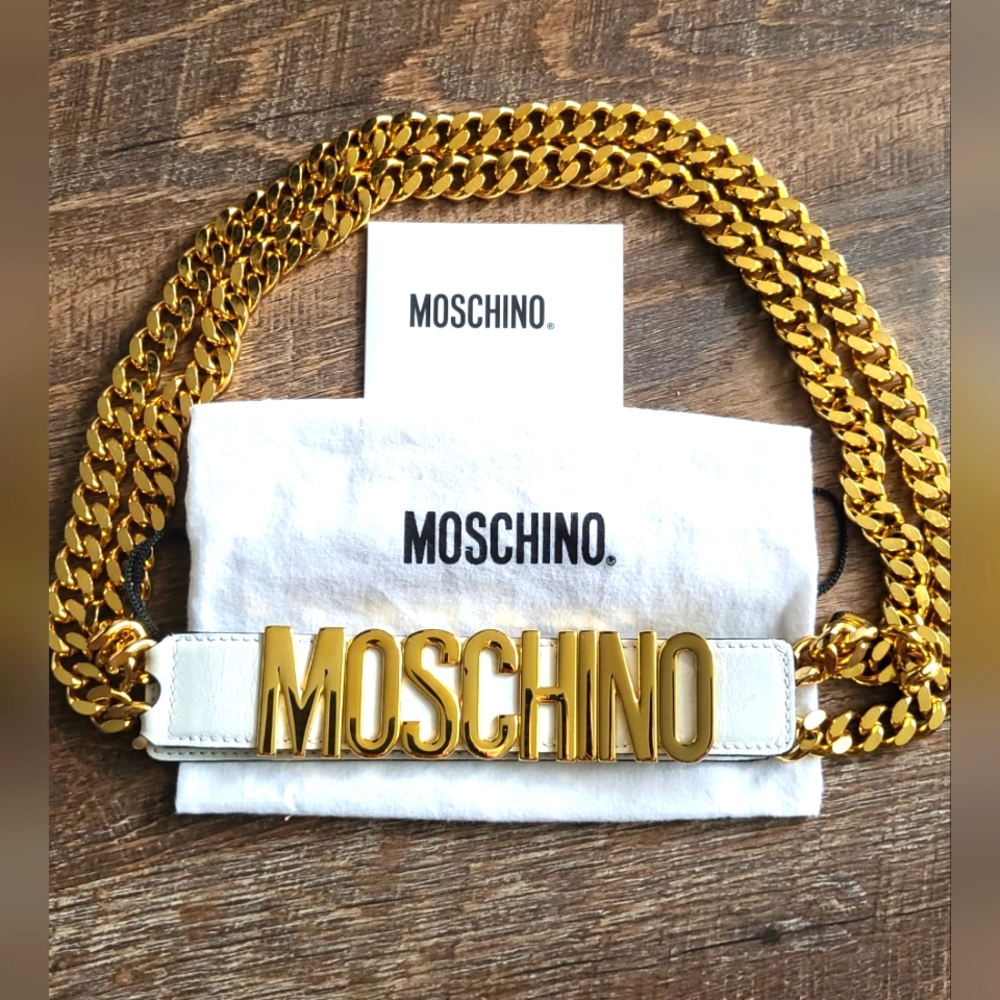 Moschino white leather chain belt. - Picture 1 of 7